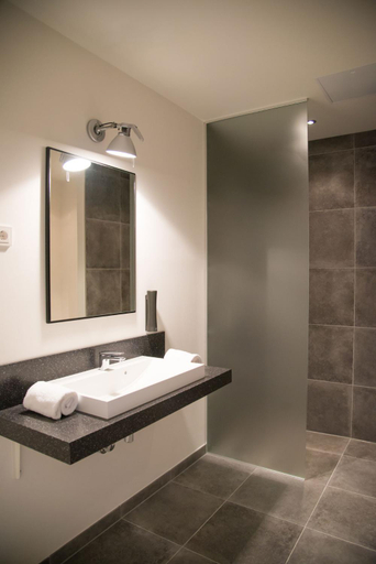 Bathroom 3, Hotel Alte Post Flensburg, Flensburg