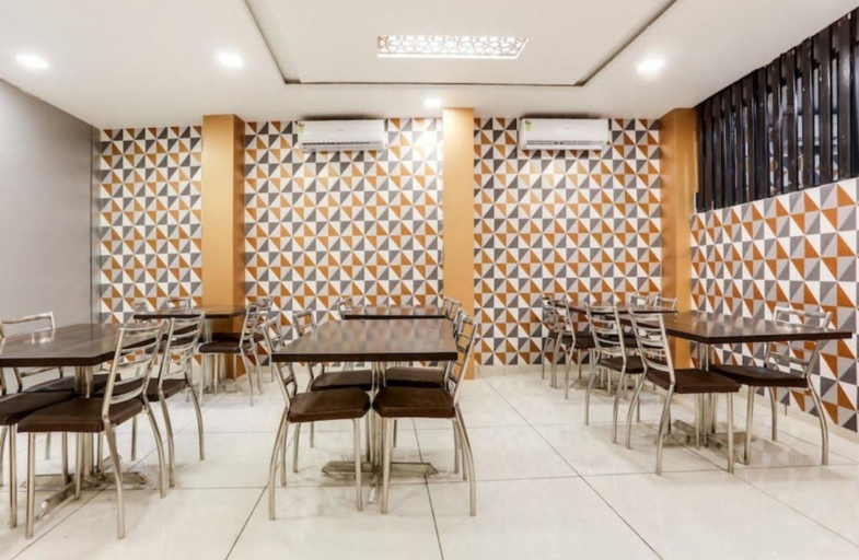 Restaurant 4, Hotel Silver Key, Indore