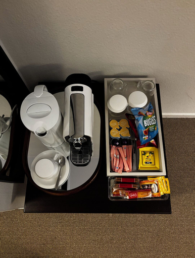 Coffee and/or coffee maker 3, Studio met ensuite badkamer - WiFi en TV, Antwerpen