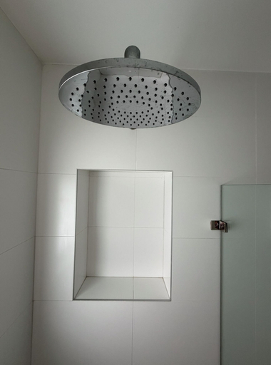 Bathroom 2, Manly 3 Bedroom Home - Upper Duplex, Sydney