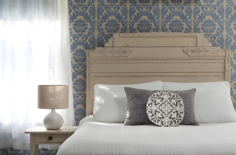 Bedroom 2, Carroll Villa Hotel, Cape May