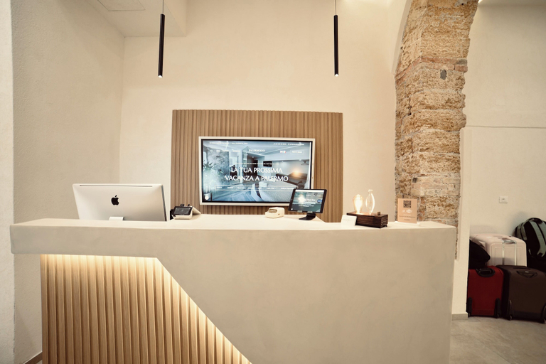 Reception, Exclusive Rooms at Boutique Arte, Palermo