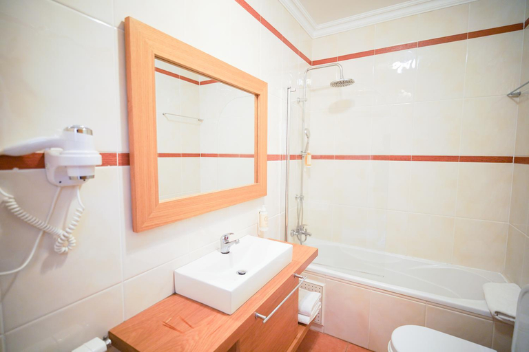 Bathroom 5, Paraiso Douro, Lamego