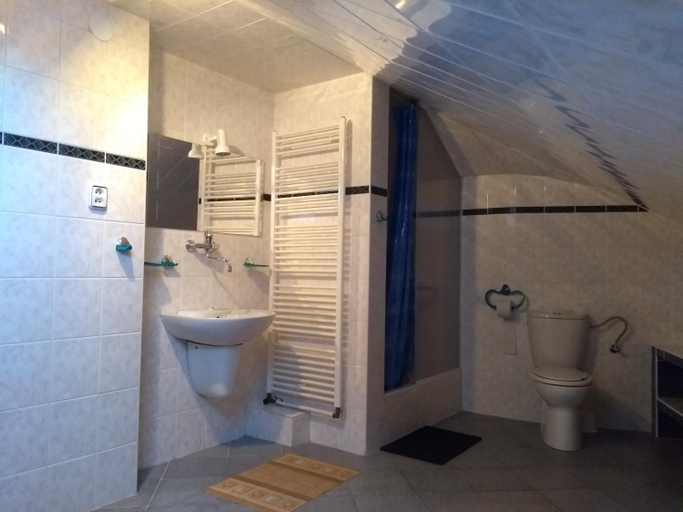 Bathroom 5, Ubytovanie v sukromi, Turcianske Teplice