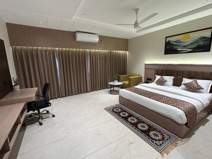 Room 2, HOTEL THE ROYAL KESHAR, Alipurduar