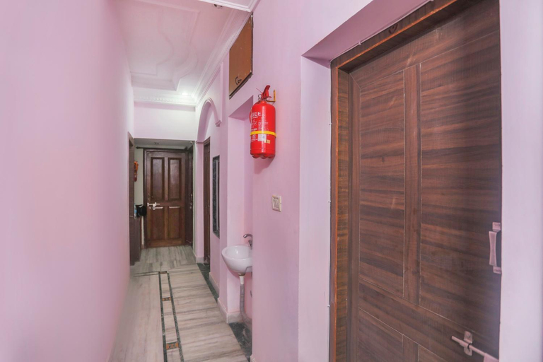 Public Area 5, Hotel O Ma Kali Guest House, North 24 Parganas