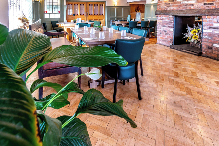 Food & Drinks 5, Wheatsheaf Inn, Staffordshire