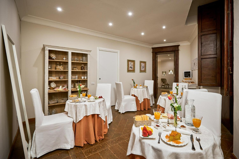 Food & Drinks 5, Albergo Diffuso Birkin Castello, Cagliari