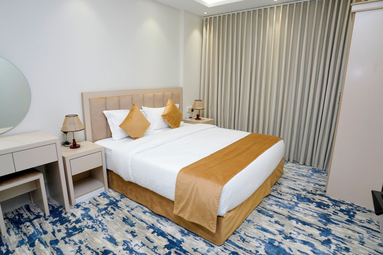 Room 4, Nouf plaza