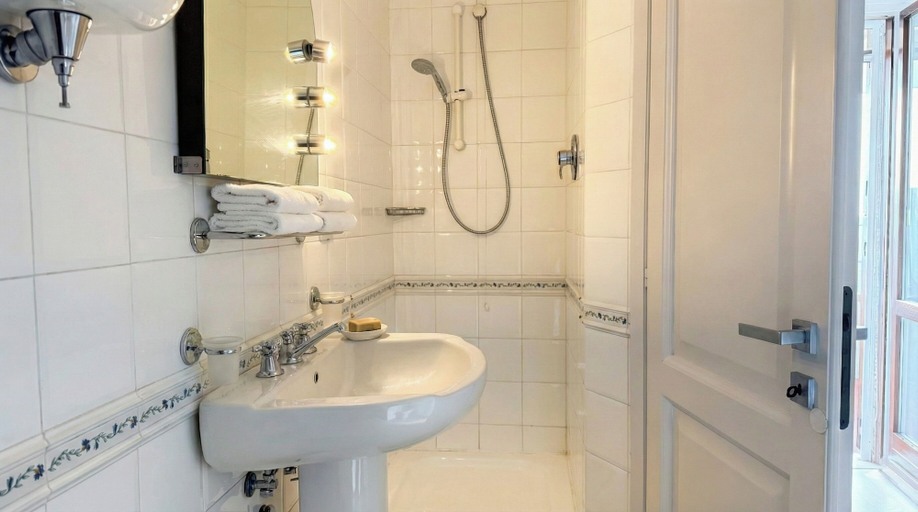 Bathroom 5, Luce Luxury with panoramic terrace, Perugia