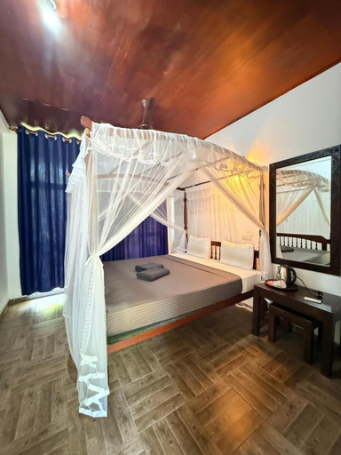 Bedroom 3, Poppies Mirissa Hotel, Weligama