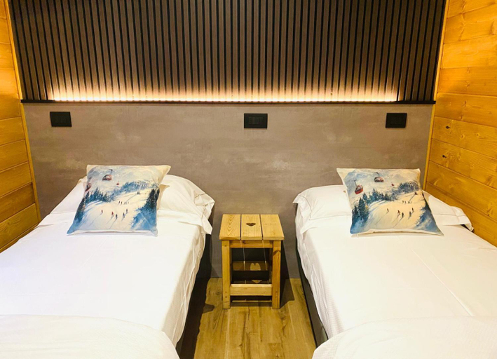 Bedroom 3, Bijoux Des Alpes - Mont Blanc Village, Aosta