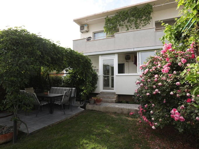 Exterior & Views 2, Garden Oasis - Kaštel Lukšić, Kaštela