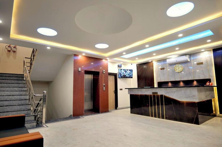 Reception 1, Hotel Sparrow, Dehradun