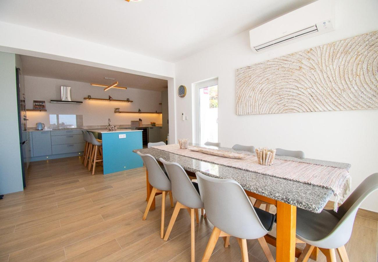 Kitchen 5, Casa Cubo - Amazing Central 6 bedroom Villa, Lagoa