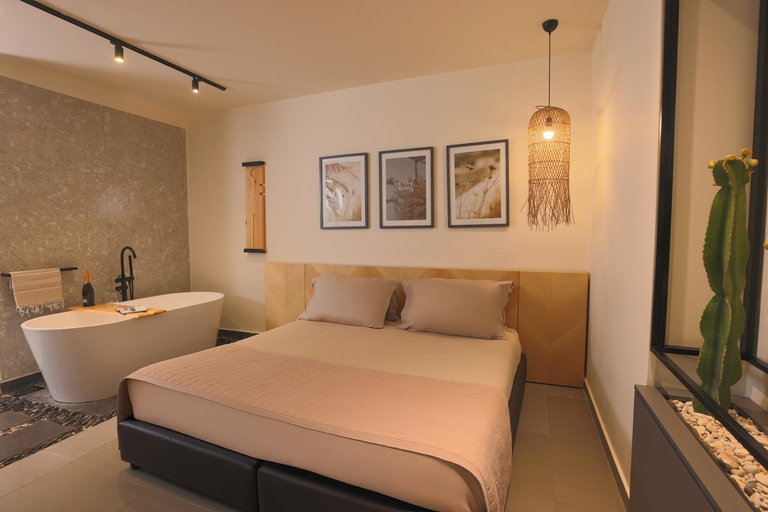 Bedroom 3, OCEAN BLUE HOTEL & RESORT -Jbeil, Jubail
