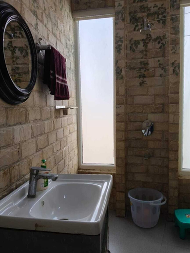 Bathroom 2, Wise One Choice, Gautam Buddha Nagar