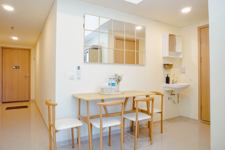 Facility 4, Simple 2BR Apartment Meikarta near Paramadina University By Travelio, Cikarang