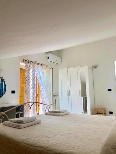 Bedroom 3, Tenuta La Picola, Salerno
