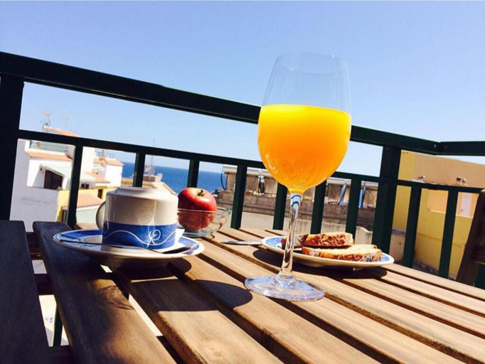 Food & Drinks, Hola Apartments 14-3, Santa Cruz de Tenerife