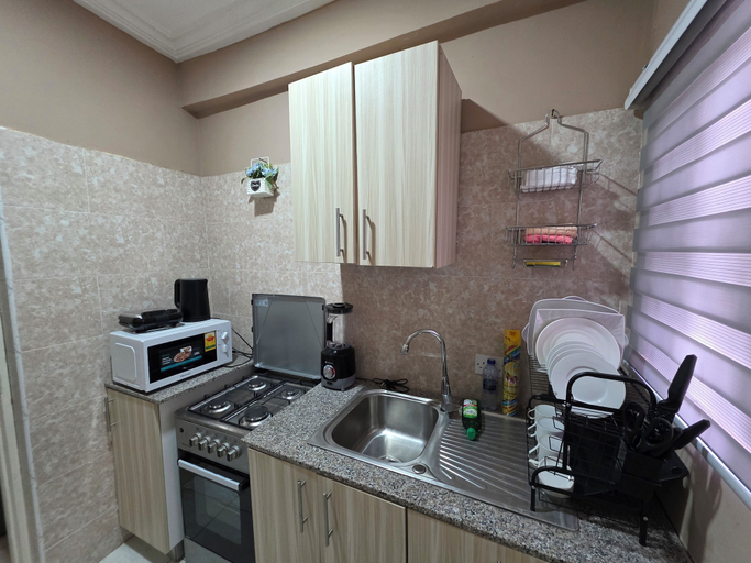 Private kitchen 5, Rehobooth Knightbridge, Ga East