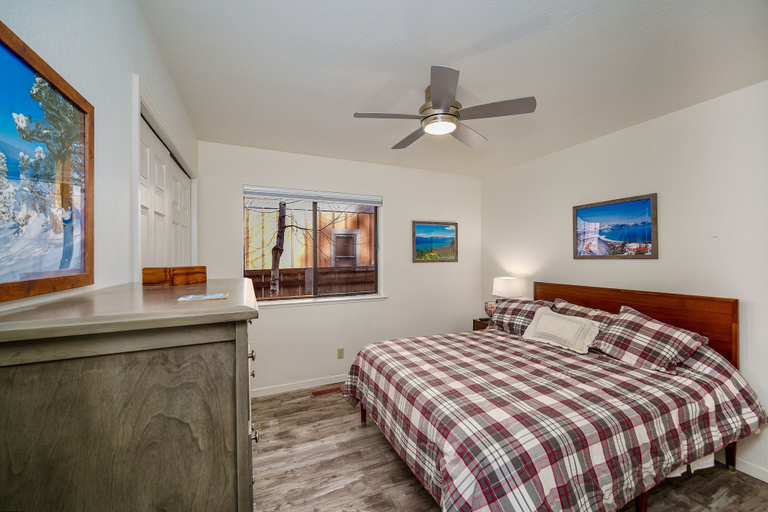 Room 4, The Azure Tahoe Cabin 3 Bedroom Home, El Dorado