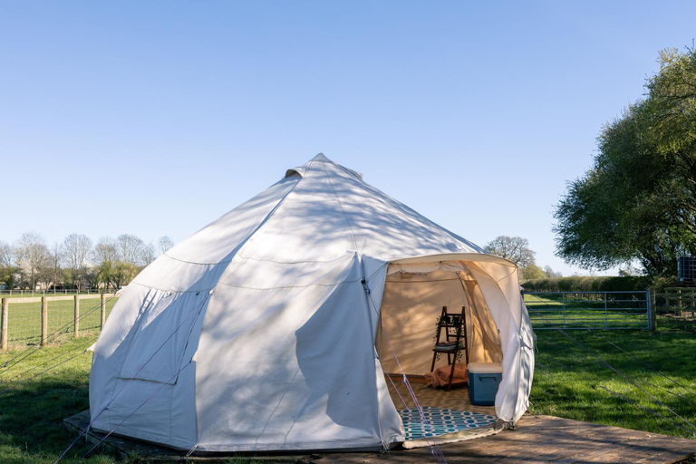 Exterior view 4, Nine Acres, Hot Tub, peaceful, Oxfordshire