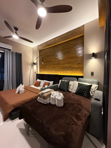 Bedroom 2, Alpine Villas Greens Staycation at Crosswinds Tagaytay, Tagaytay City
