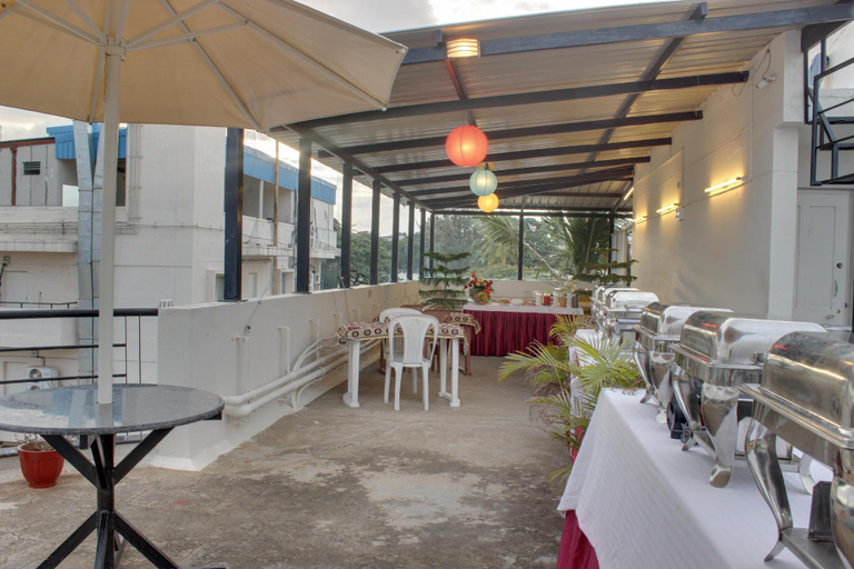 Food & Drinks 3, Hotel Cloud 9 Residency, Bangalore