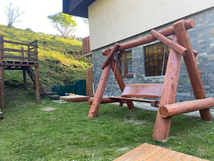 Others 5, Chata na Certove, Považská Bystrica