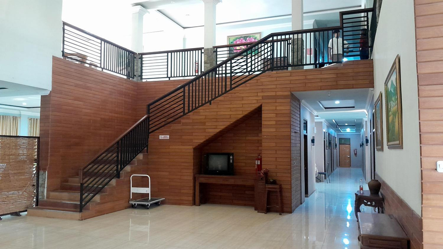 Others 5, Montana Hotel kuningan, Kuningan