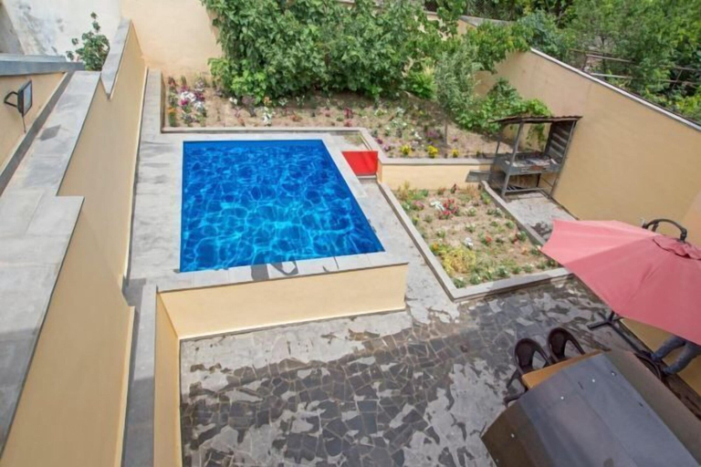 Outdoor pool, Noah’s sunlight villa hotel, Yerevan