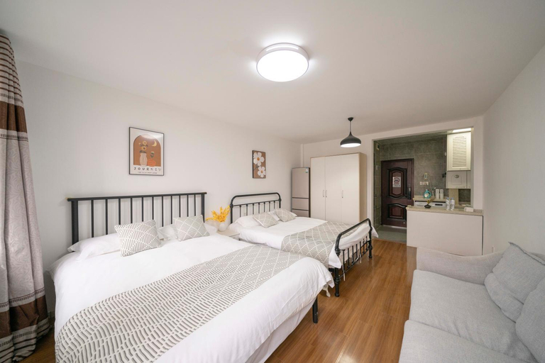 4, Book and Bed - North Bund, Shanghai