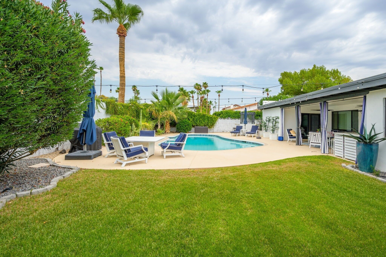 Pool 5, Casa Sunset 4 Bedroom Home by RedAwning, Maricopa