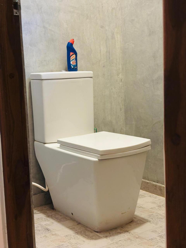 Bathroom 4, So-J Beach Villa, Trincomalee Town and Gravets