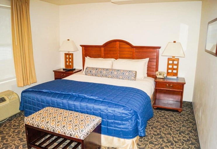 Bedroom 3, Oceancliff I & II, Newport