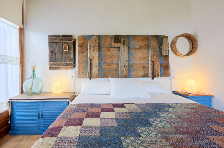 Bedroom 3, Casa Rural El Reixac, Girona