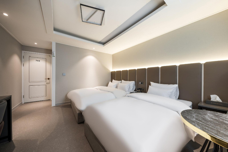 Bedroom 3, Chungju Browndot Cityhall, Chungju