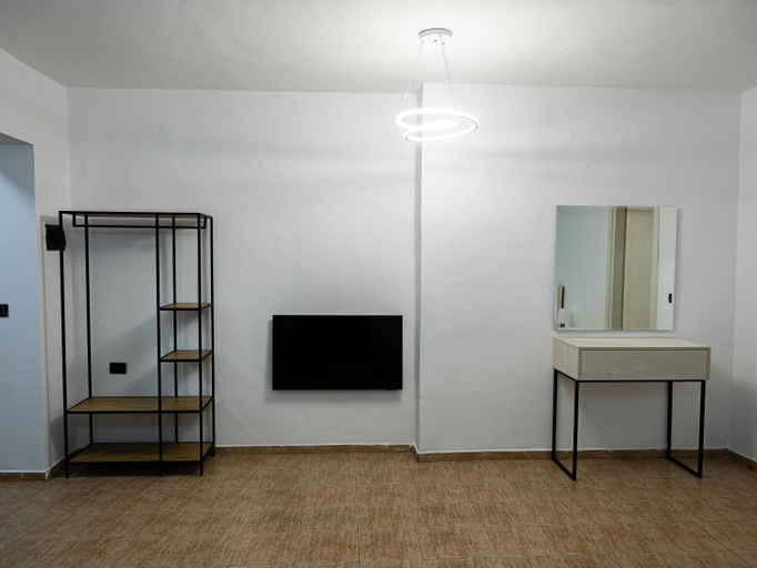 Others 4, Dennys Apartment City Center Duplex, Tiranës