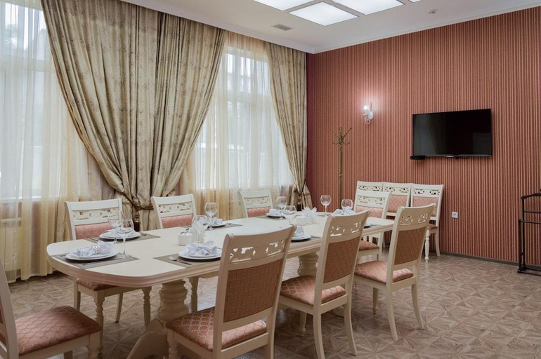 Food & Drinks 5, Business Hotel Almaty, Almaty