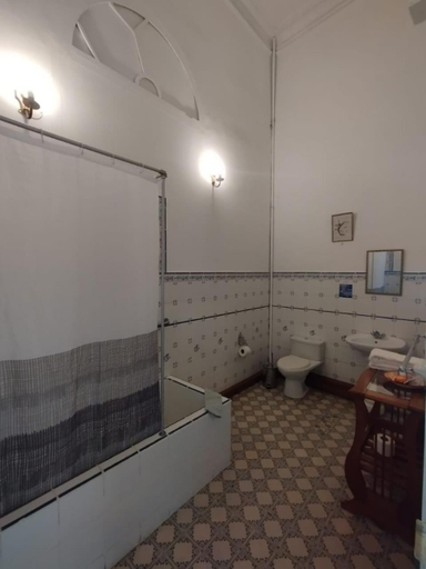 Bathroom 3, Casa Morey, Maynas