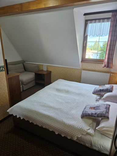 Bedroom 3, Penzion Encian, Poprad