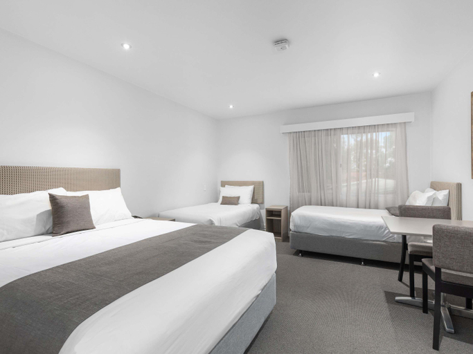 Bedroom 3, Mantra Mount Gambier, Mount Gambier