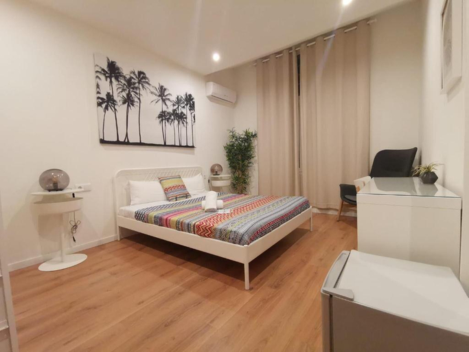 Bedroom 2, Central and Basic  Universitat, Barcelona