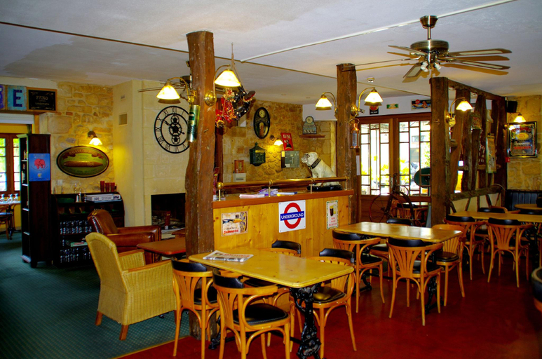 Food & Drinks 5, Hotel Restaurant La Promenade, Lot