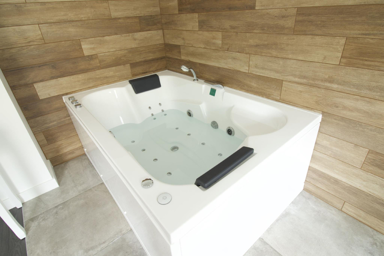 Bathroom 3, 123home - Suite & spa XL, Seine-et-Marne