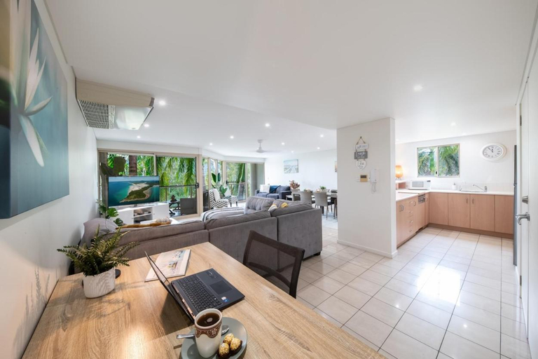 Others 5, Phil's Place on Airlie - Ocean Views, Whitsunday