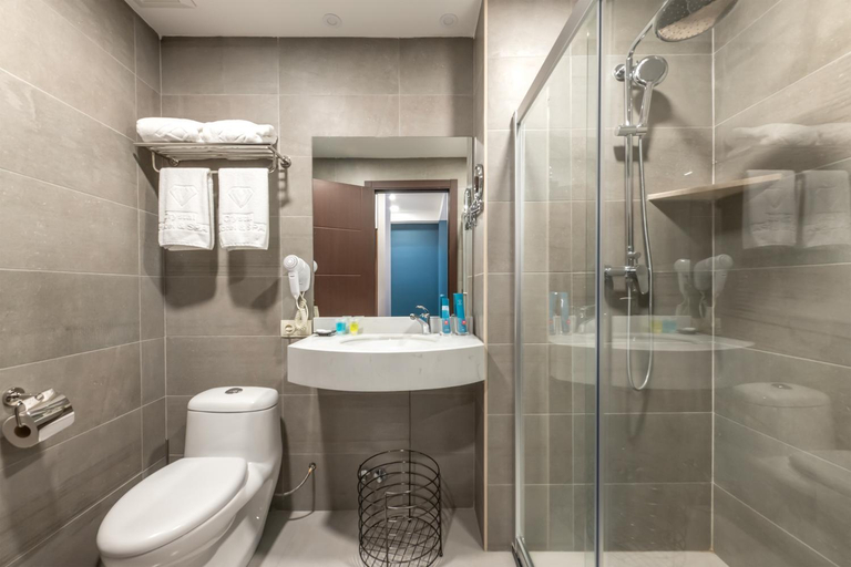 Bathroom 4, Crystal Resort, Borjomi