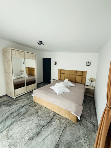 Bedroom 3, Complex Bradisor, Malaia