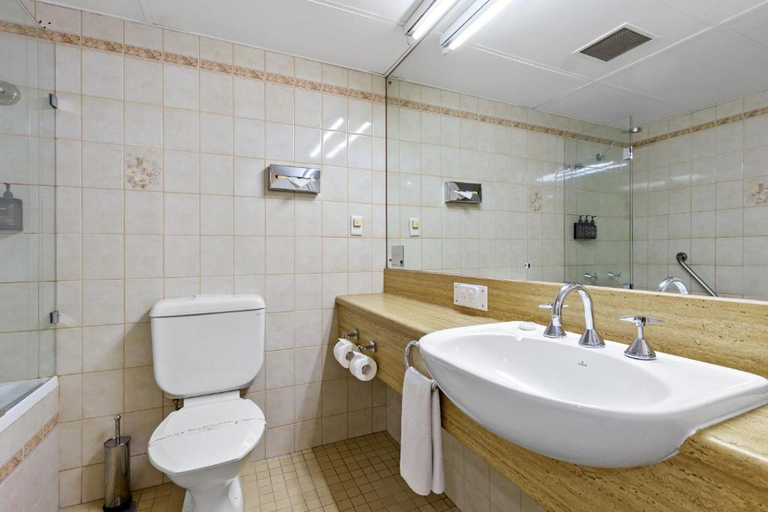 Bathroom 5, Mantra Meridien Adelaide, Adelaide